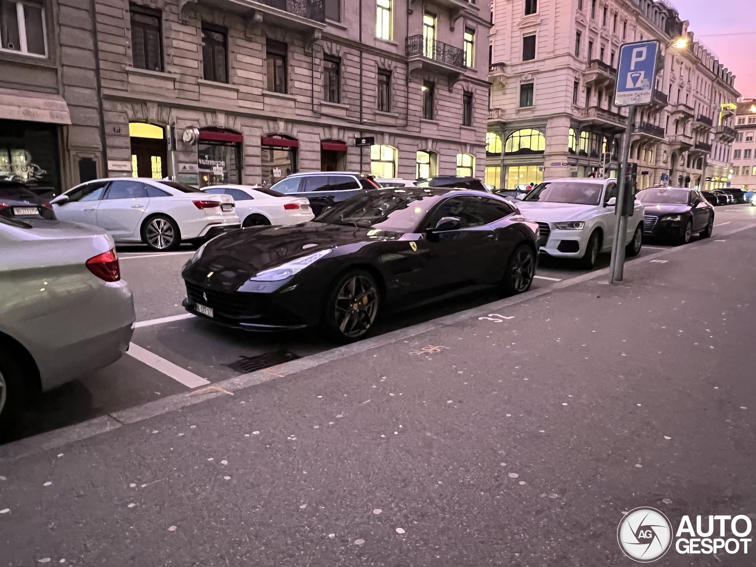 Ferrari GTC4Lusso