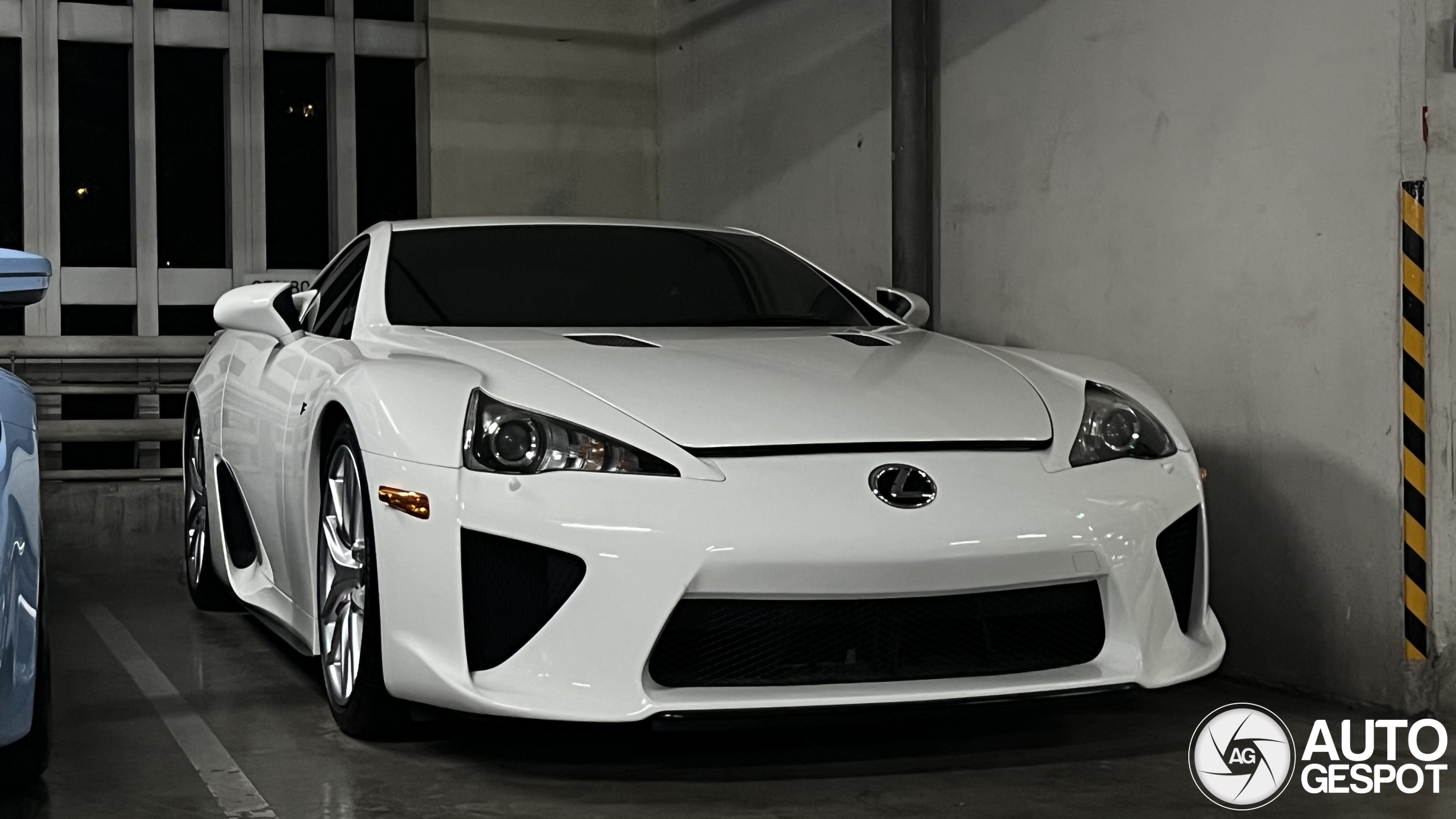 Lexus LFA