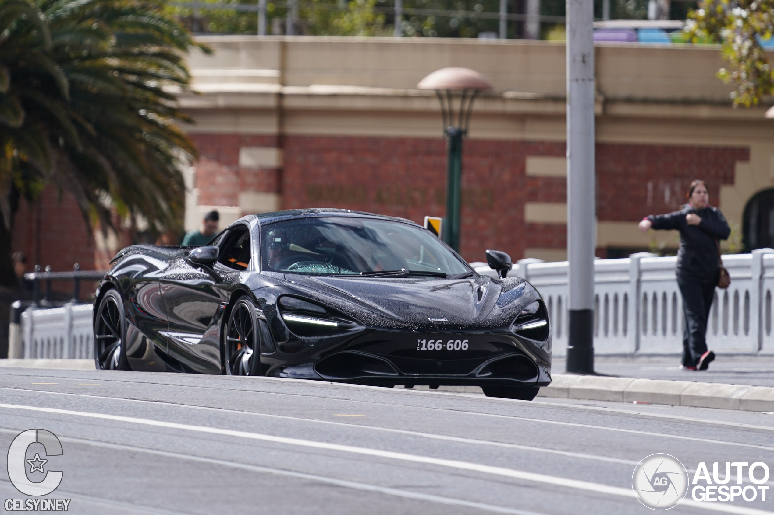 McLaren 720S Spider