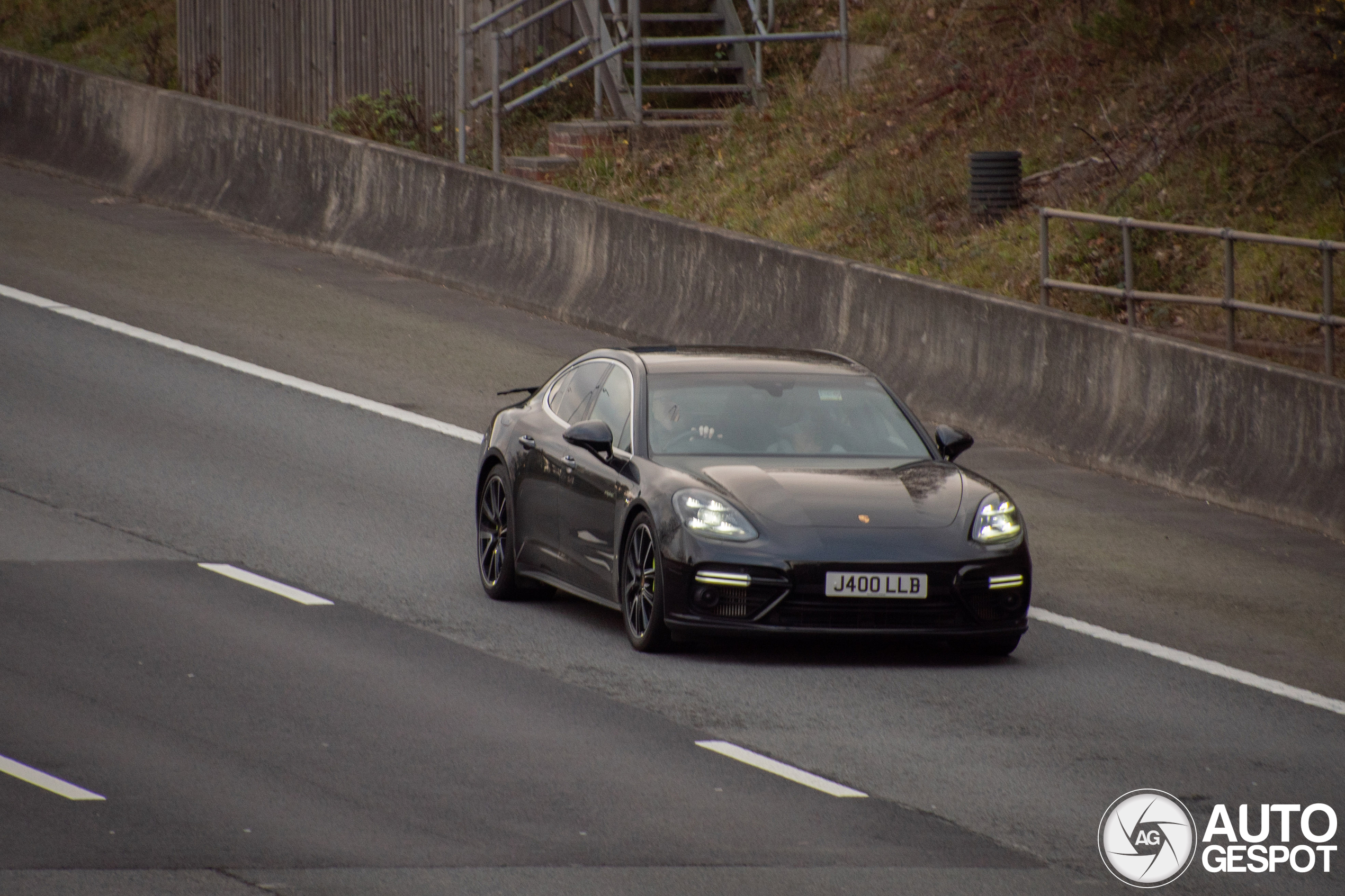 Porsche 971 Panamera Turbo S E-Hybrid