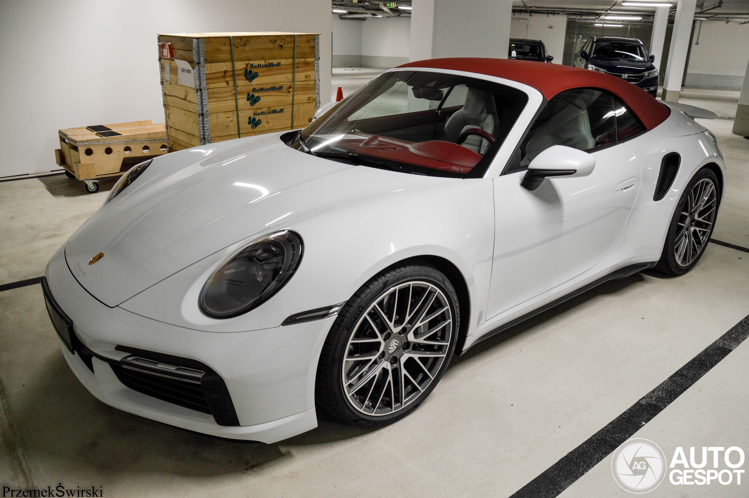 Porsche 992 Turbo Cabriolet