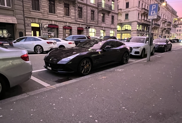 Ferrari GTC4Lusso