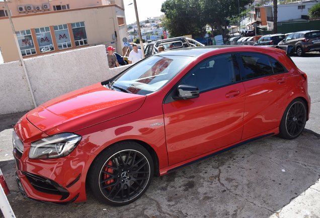 Mercedes-AMG A 45 W176 2015