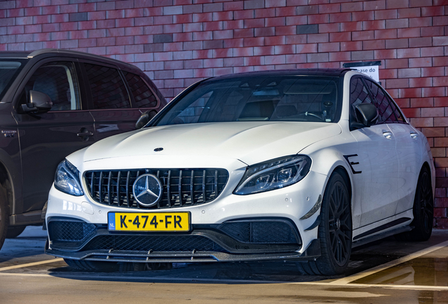 Mercedes-AMG C 63 S W205