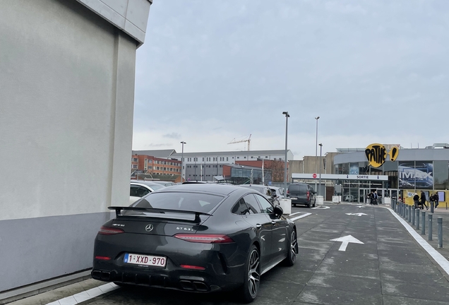 Mercedes-AMG GT 63 S X290