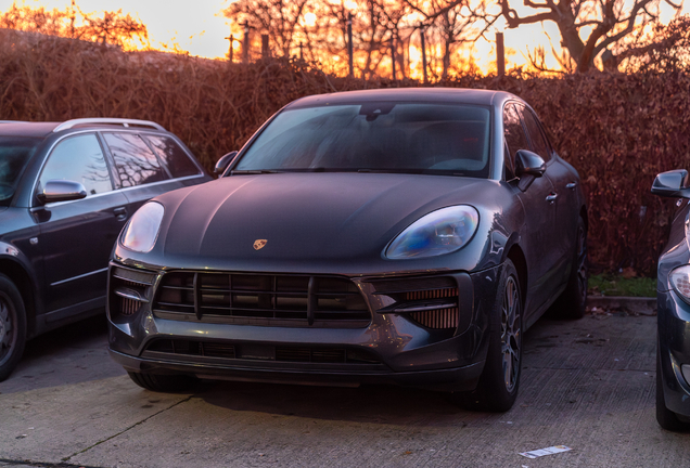 Porsche 95B Macan GTS MkII