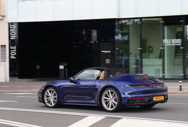 Porsche 992 Carrera 4S Cabriolet