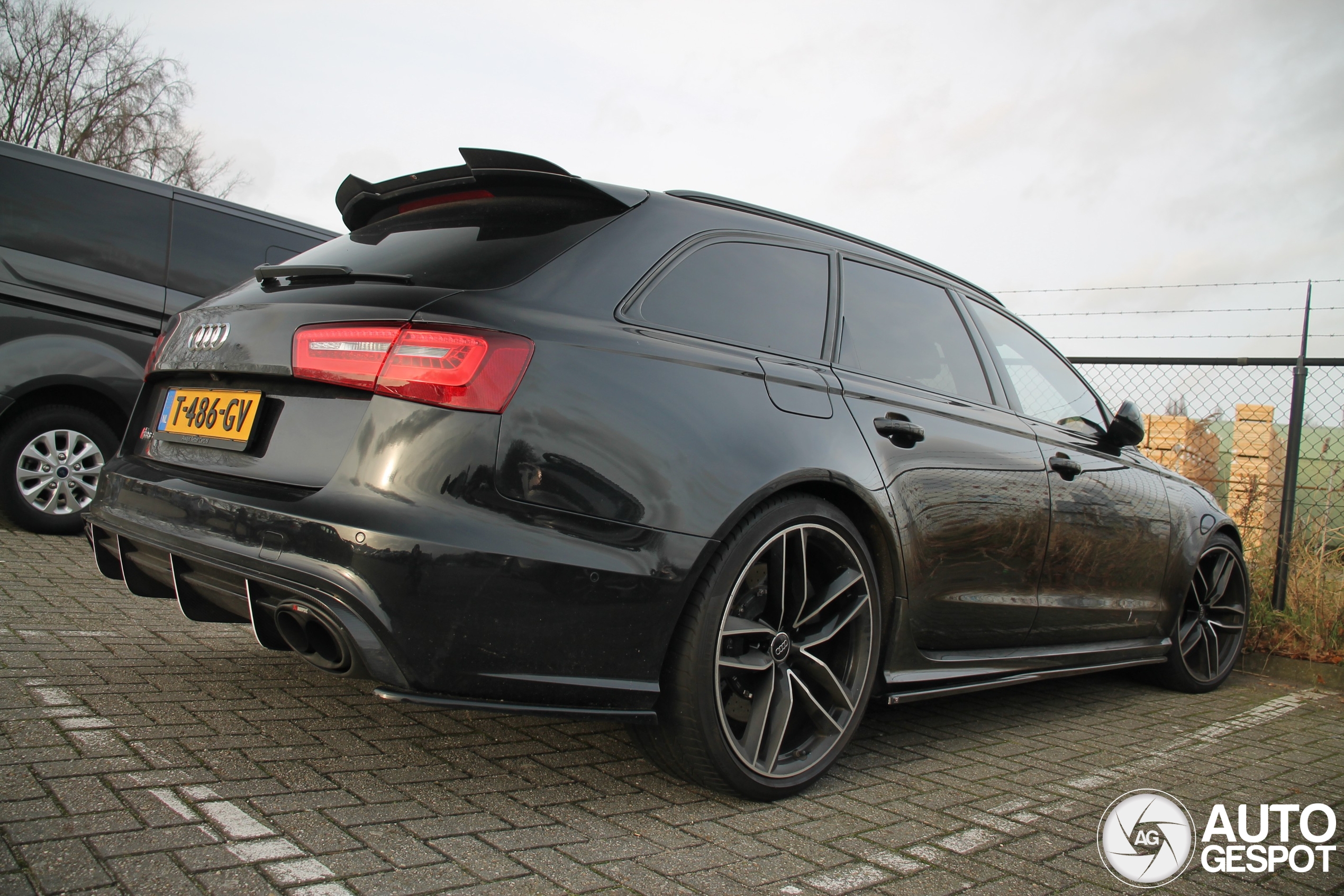 Audi RS6 Avant C7