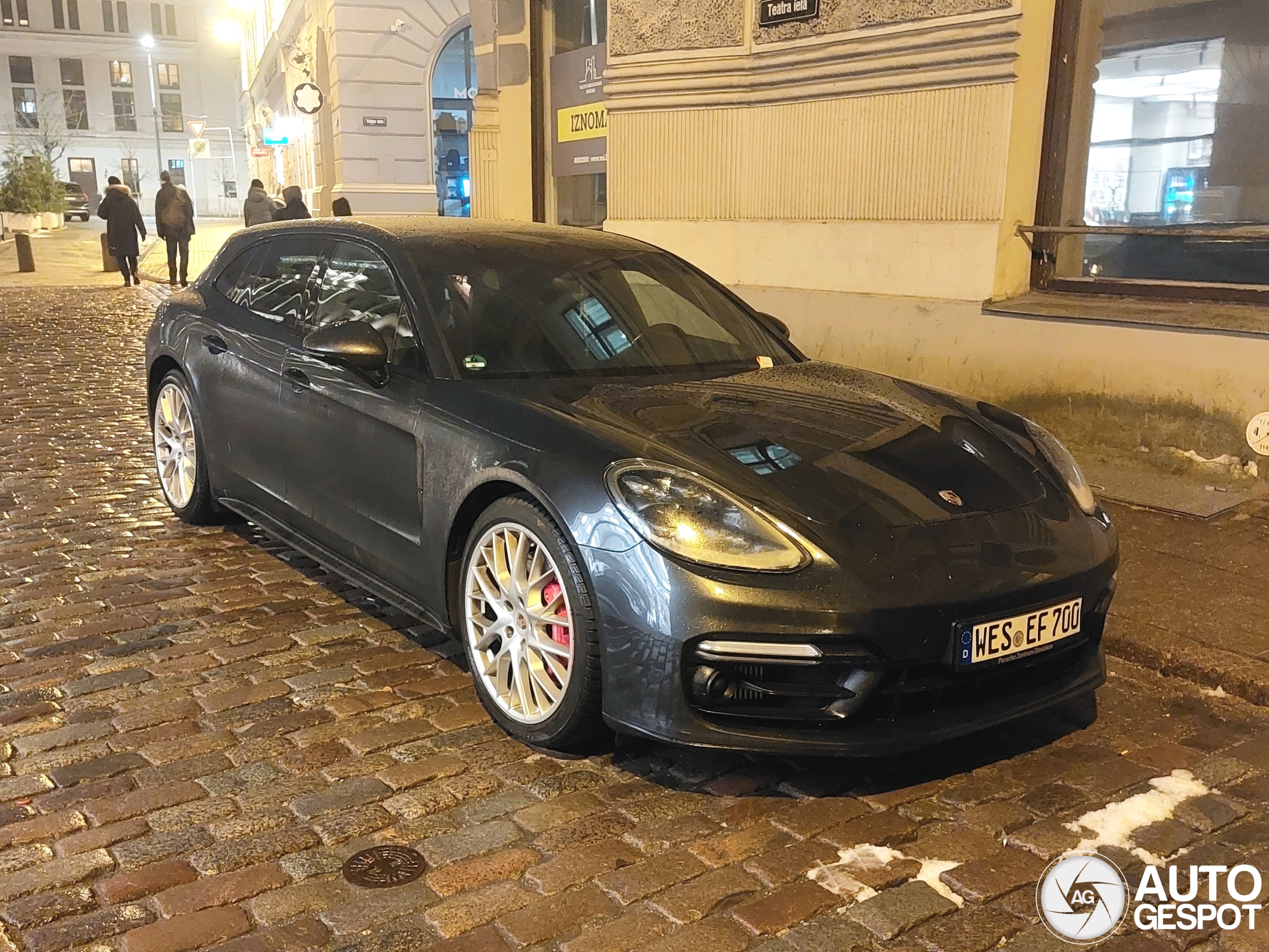 Porsche 971 Panamera GTS Sport Turismo