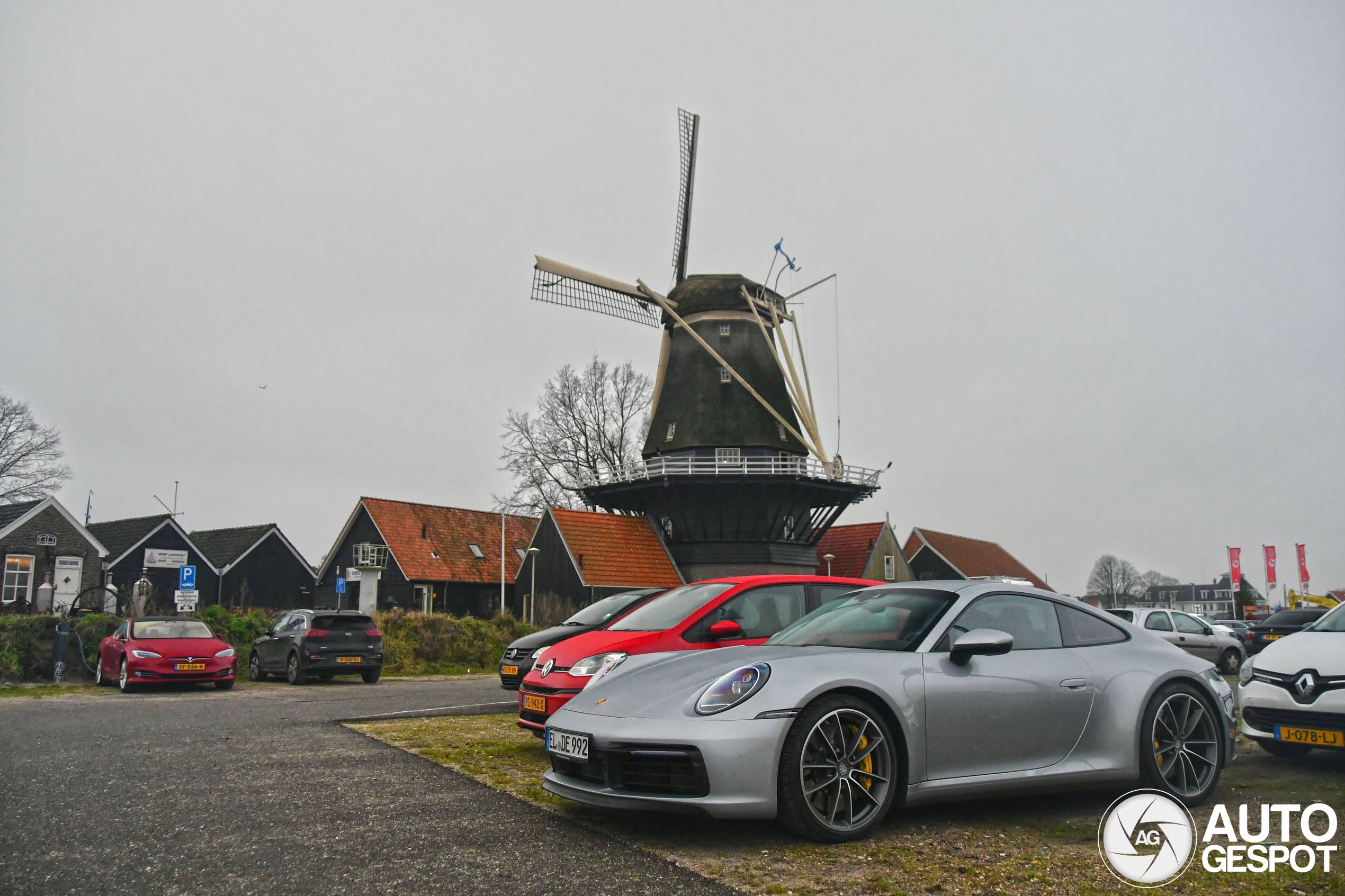 Porsche 992 Carrera S