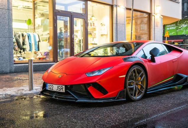 Lamborghini Huracán LP640-4 Performante