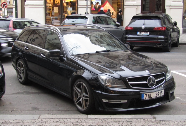 Mercedes-Benz C 63 AMG Estate 2012