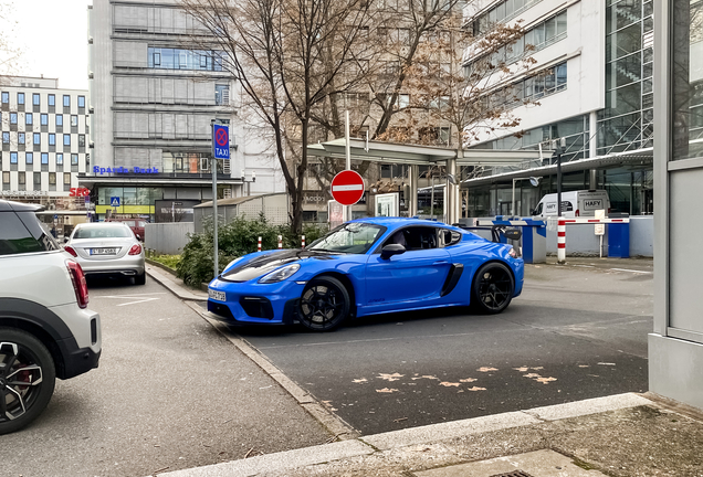 Porsche 718 Cayman GT4 RS Weissach Package