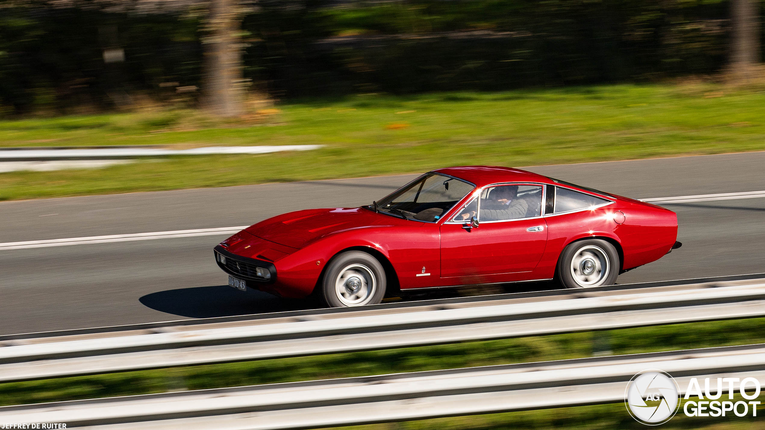 Ferrari 365 GTC/4