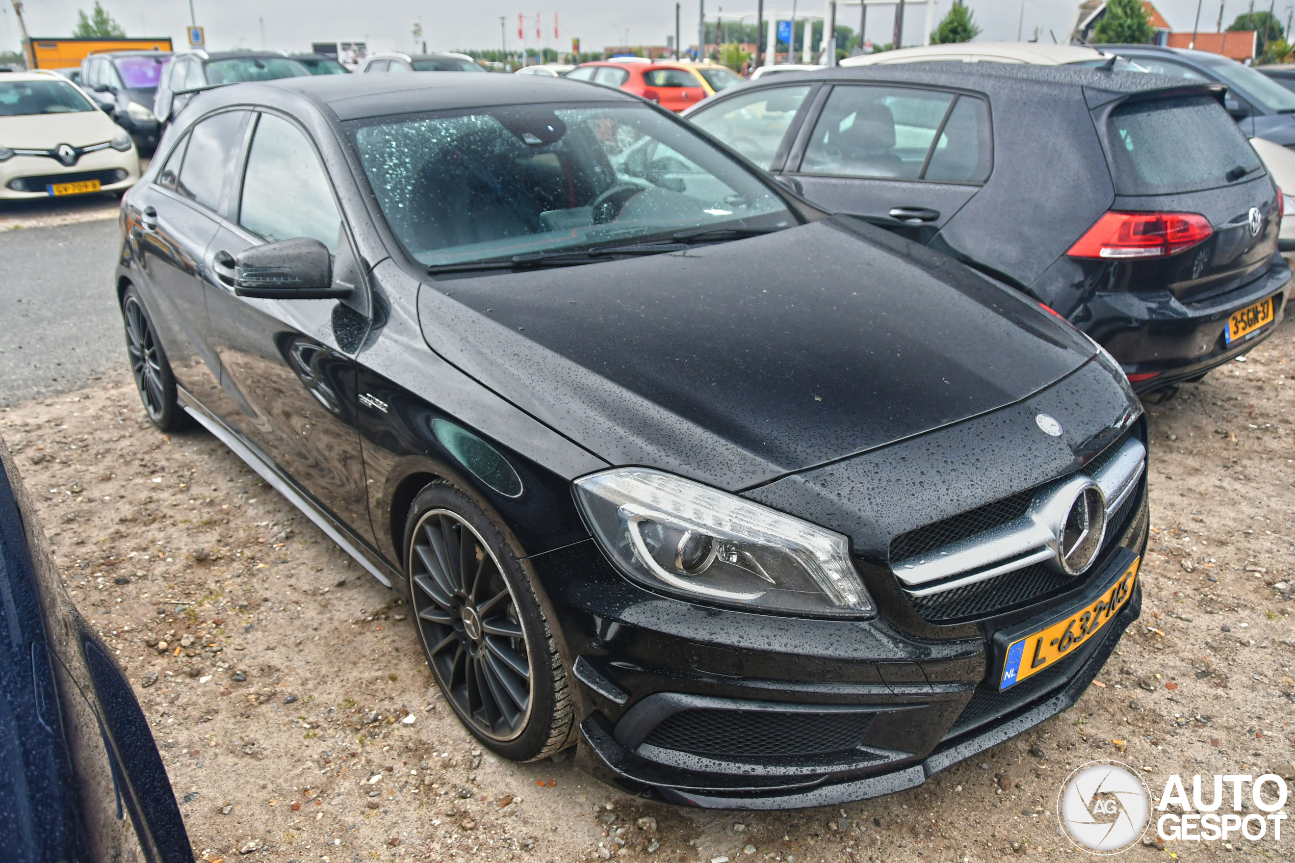 Mercedes-Benz A 45 AMG