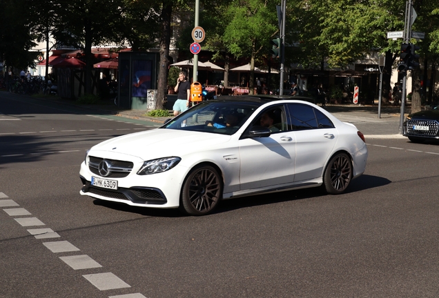 Mercedes-AMG C 63 S W205