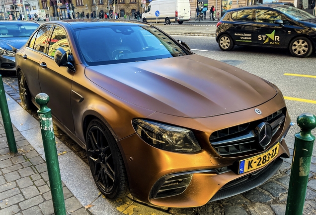 Mercedes-AMG E 63 S W213