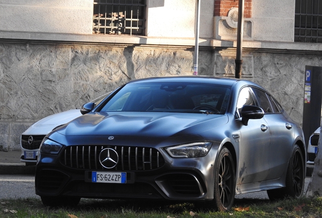 Mercedes-AMG GT 63 S X290