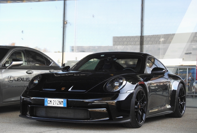 Porsche 992 GT3 Touring