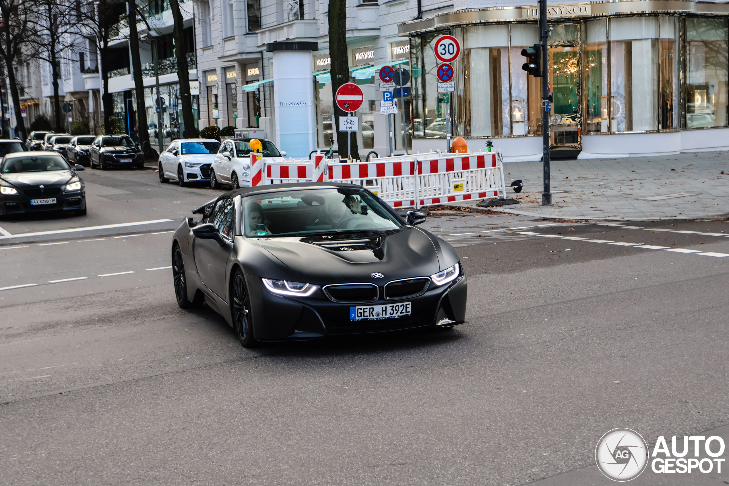 BMW i8 Roadster