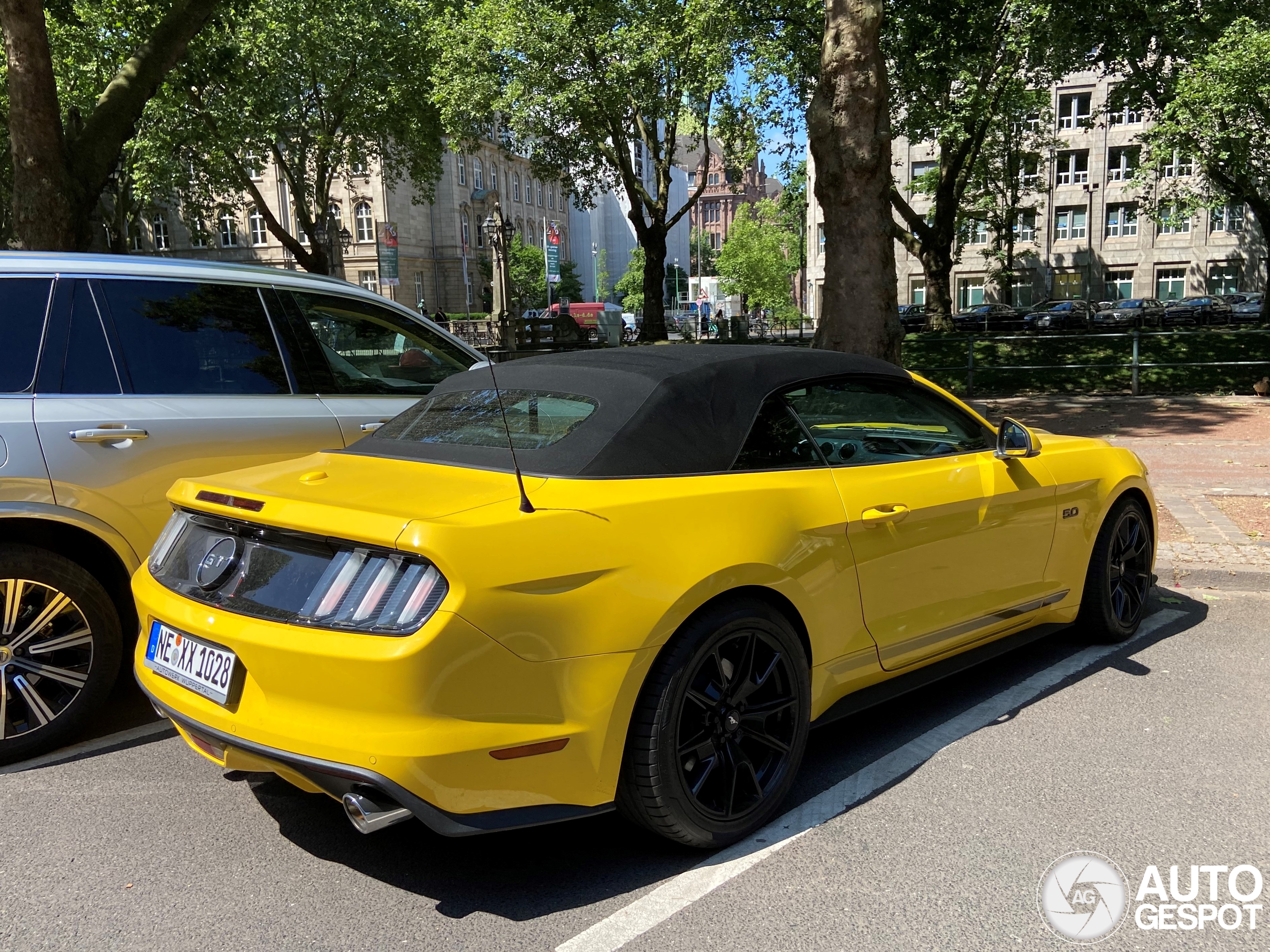 Ford Mustang GT Convertible 2015 Black Shadow Edition