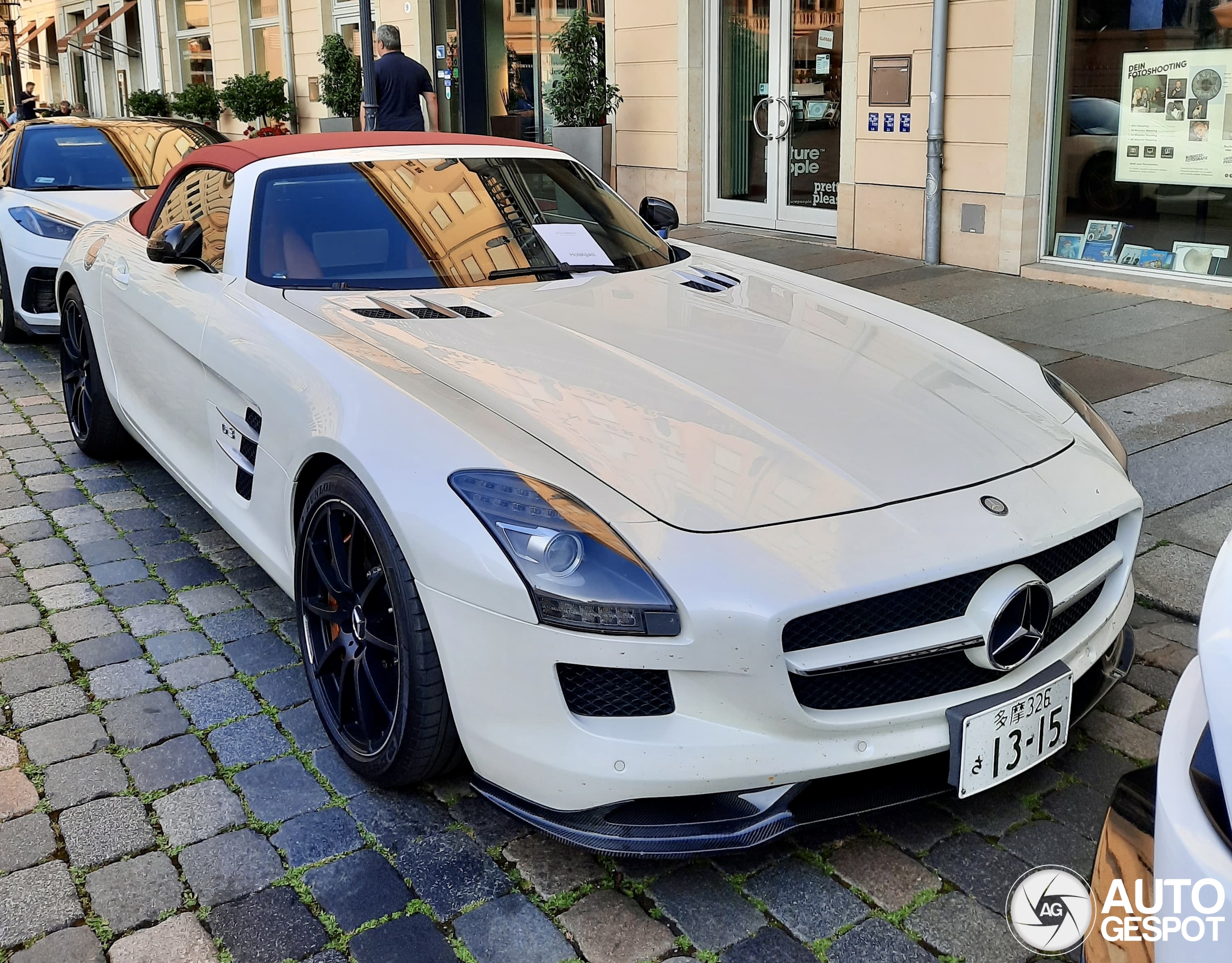 Mercedes-Benz SLS AMG Roadster