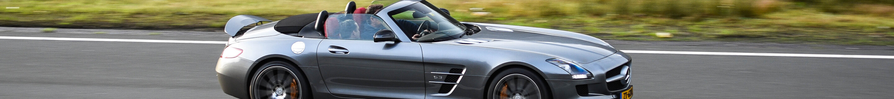 Mercedes-Benz SLS AMG Roadster