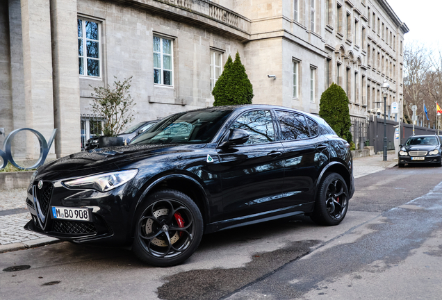 Alfa Romeo Stelvio Quadrifoglio 2020