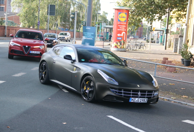 Ferrari FF