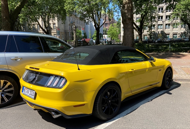 Ford Mustang GT Convertible 2015 Black Shadow Edition