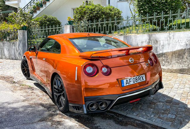 Nissan GT-R 2017