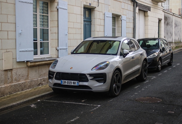 Porsche 95B Macan GTS MkII