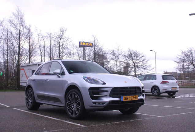 Porsche 95B Macan Turbo