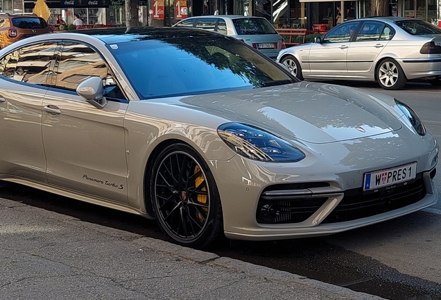 Porsche 971 Panamera Turbo S E-Hybrid