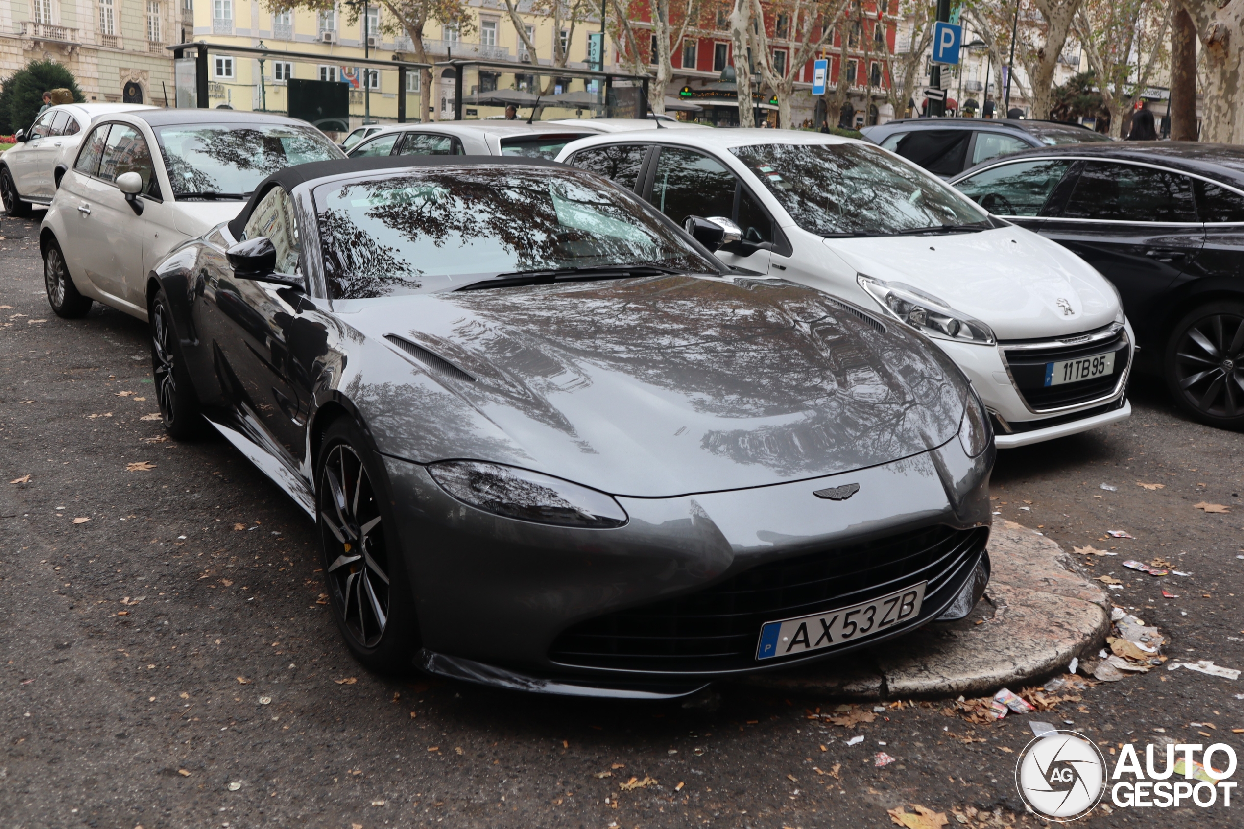 Aston Martin V8 Vantage Roadster 2020