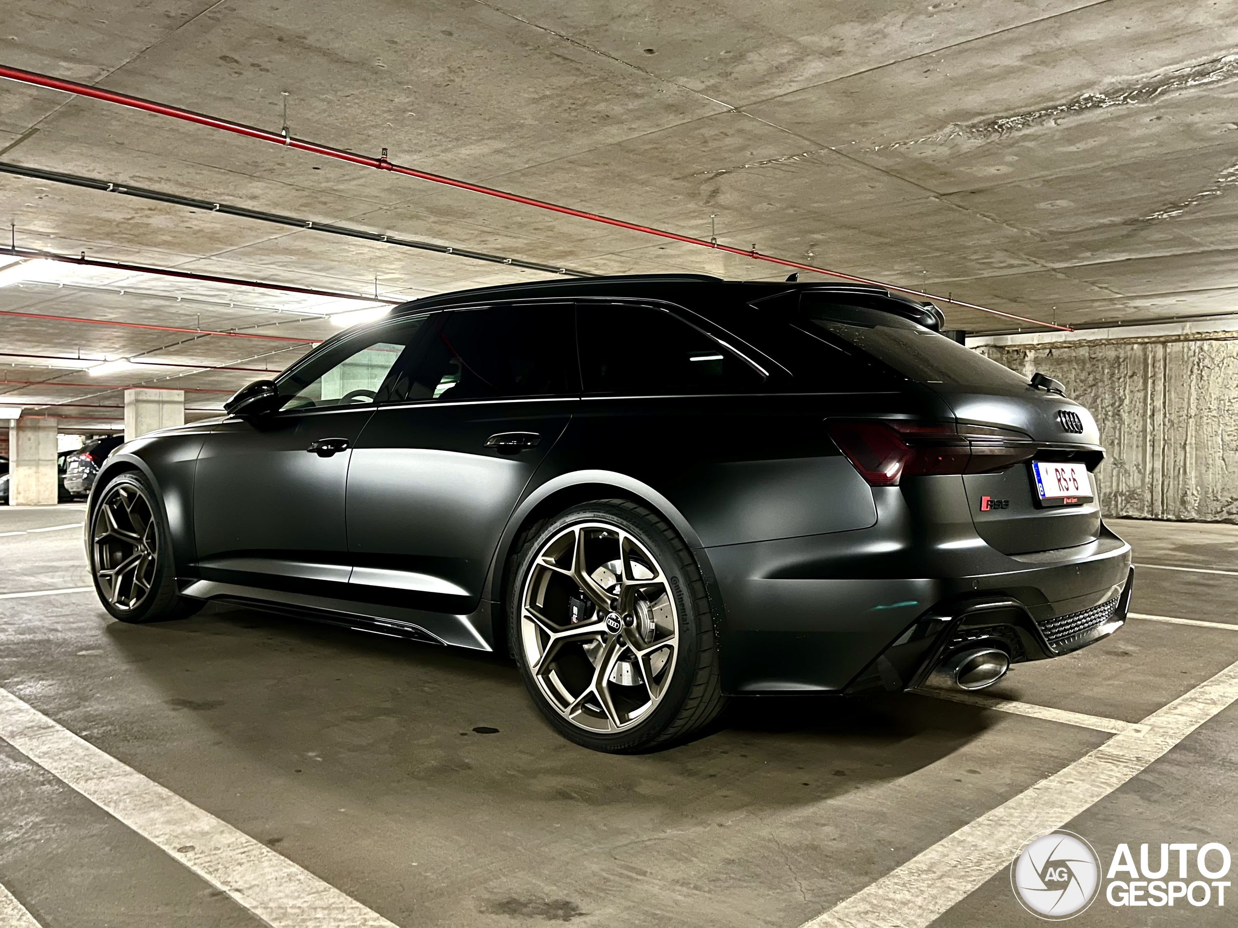 Audi RS6 Avant C8