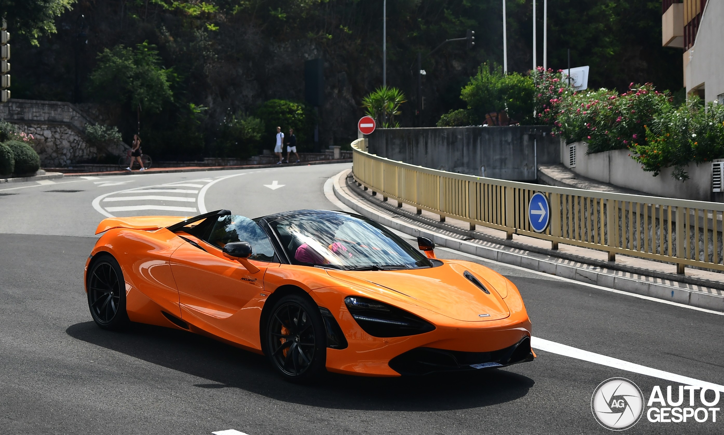 McLaren 720S Spider