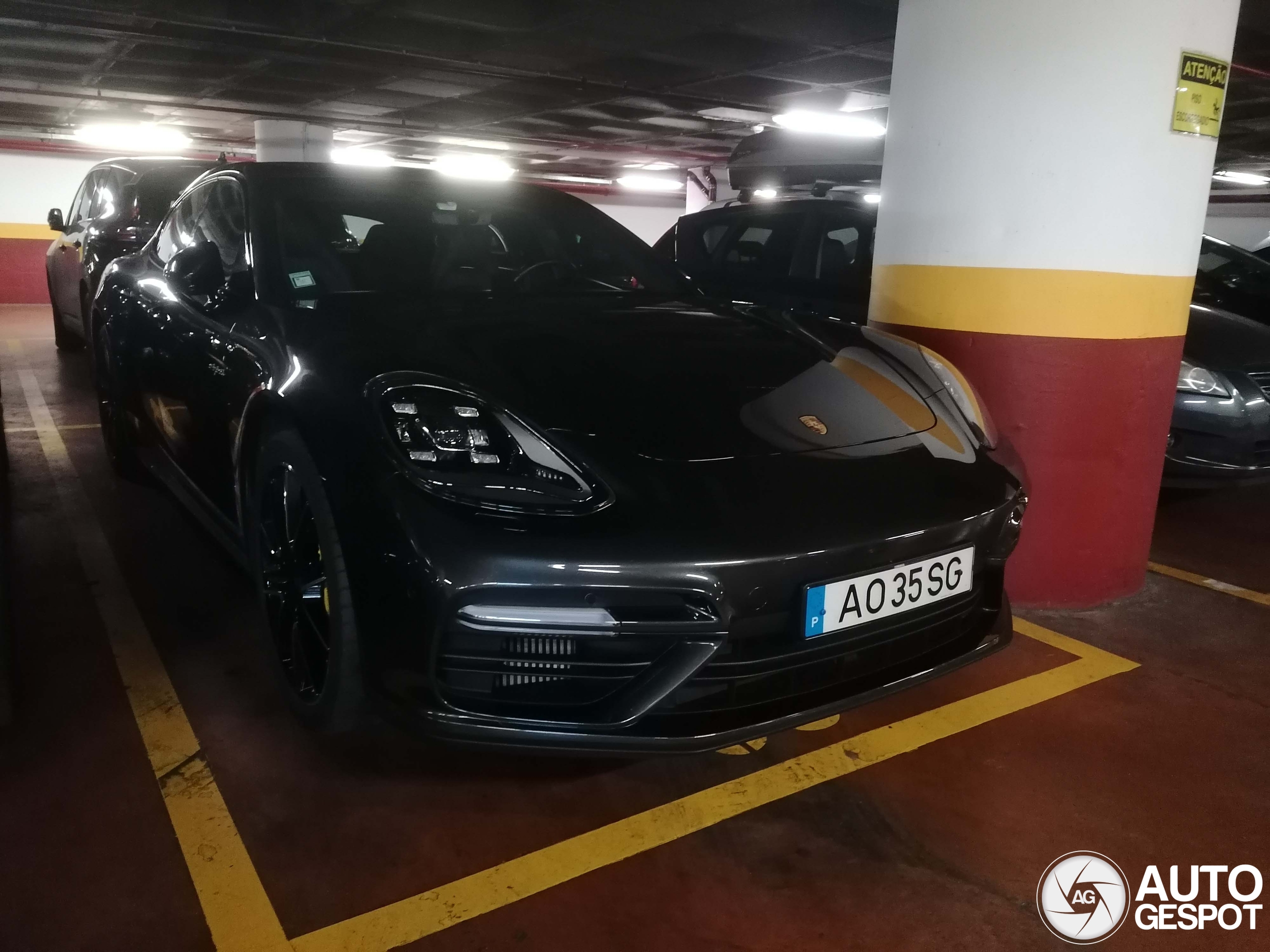 Porsche 971 Panamera Turbo S E-Hybrid