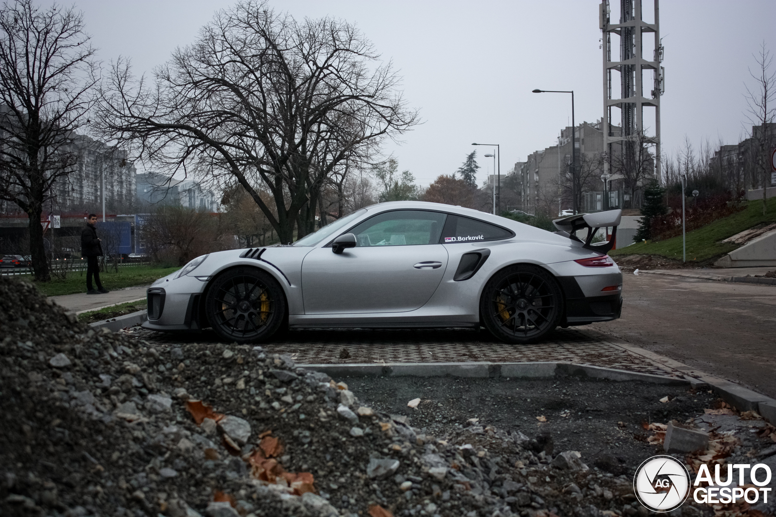 Porsche 991 GT2 RS Weissach Package