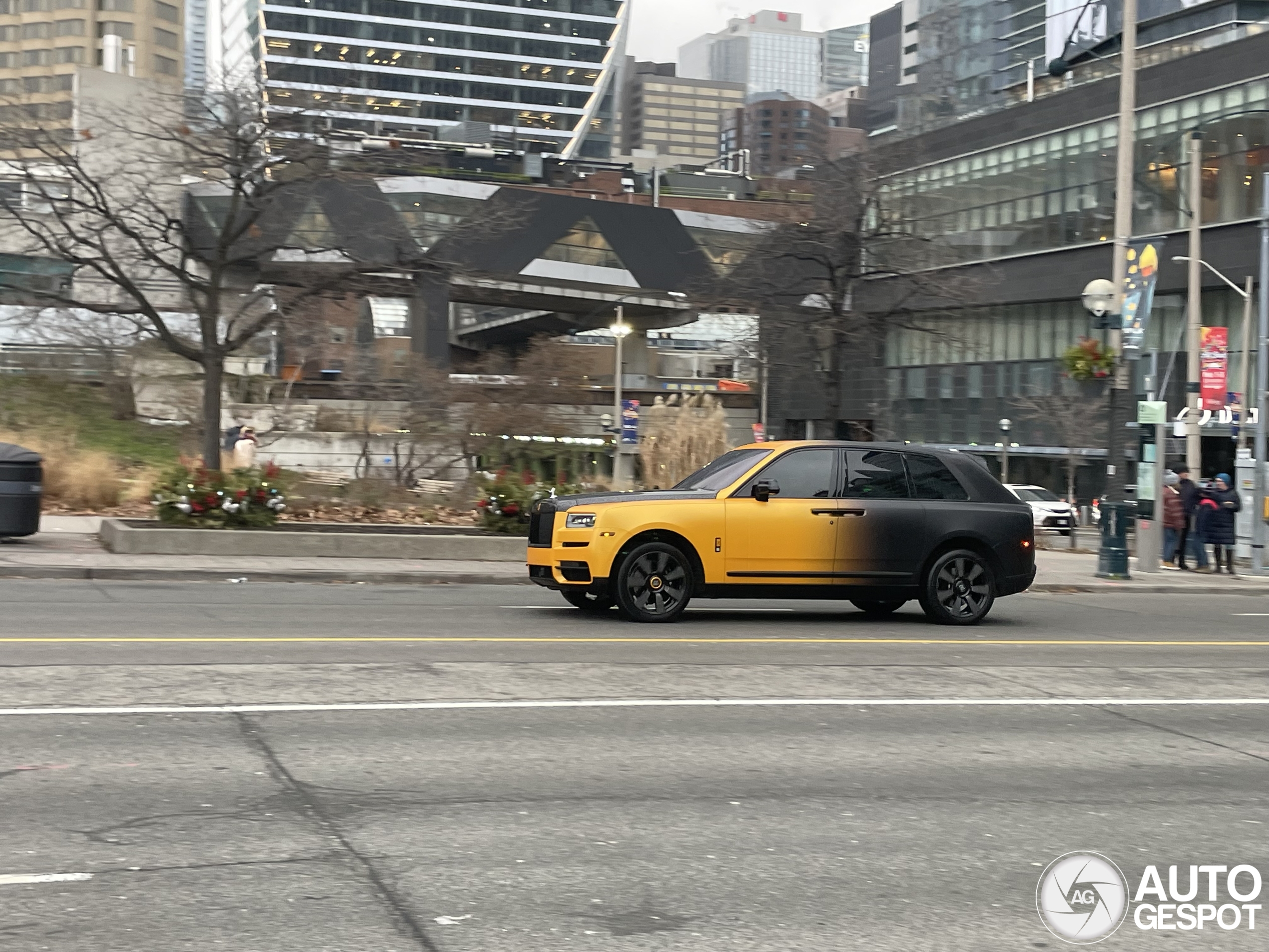 Rolls-Royce Cullinan Black Badge