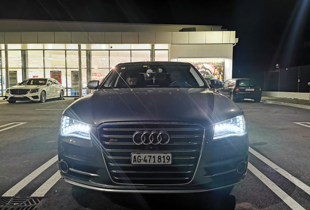 Audi S8 D4