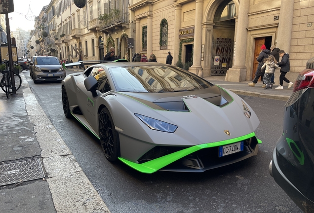 Lamborghini Huracán LP640-2 STO