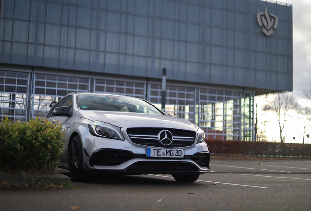 Mercedes-AMG A 45 W176 2015