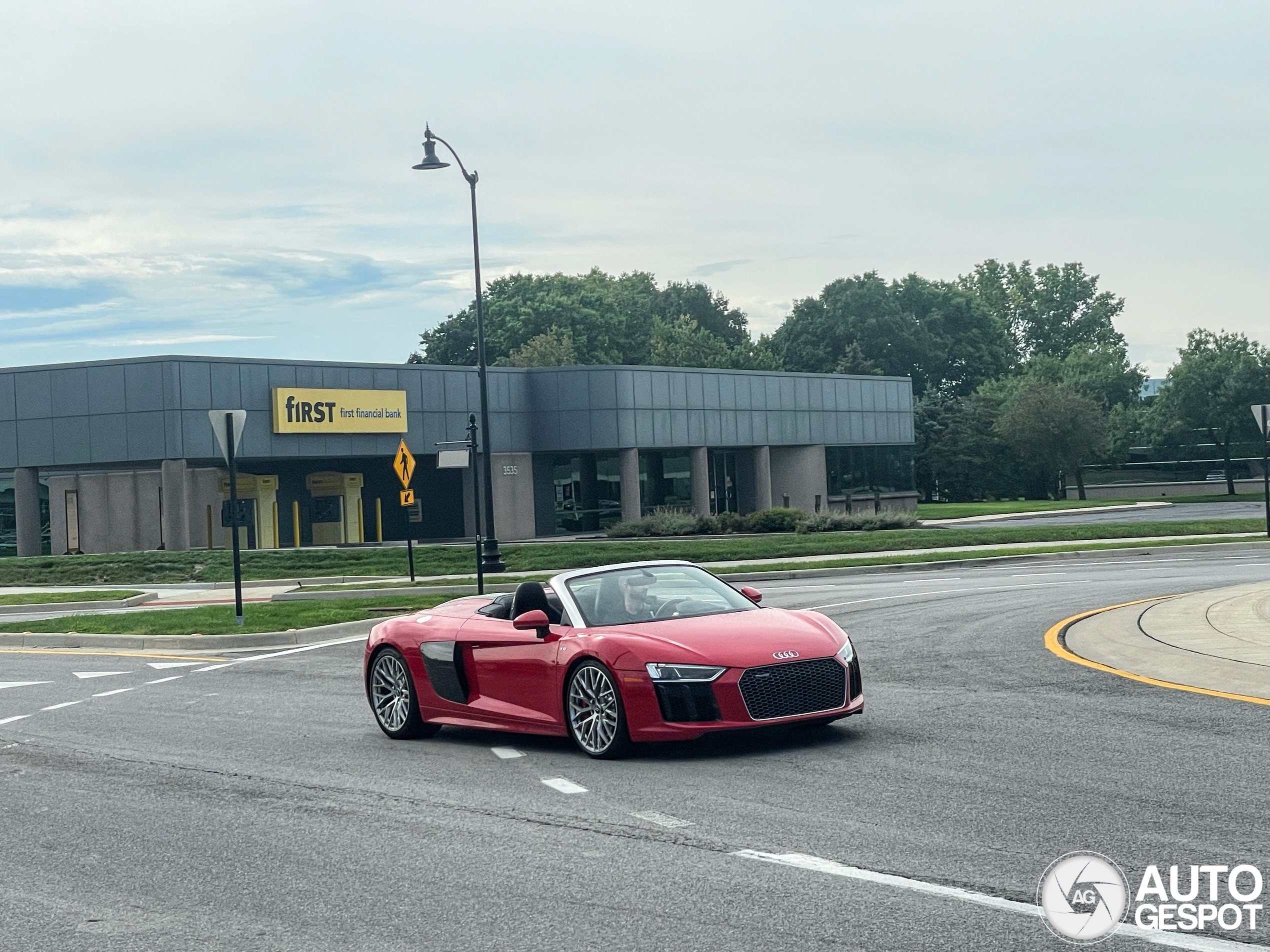 Audi R8 V10 Spyder 2016