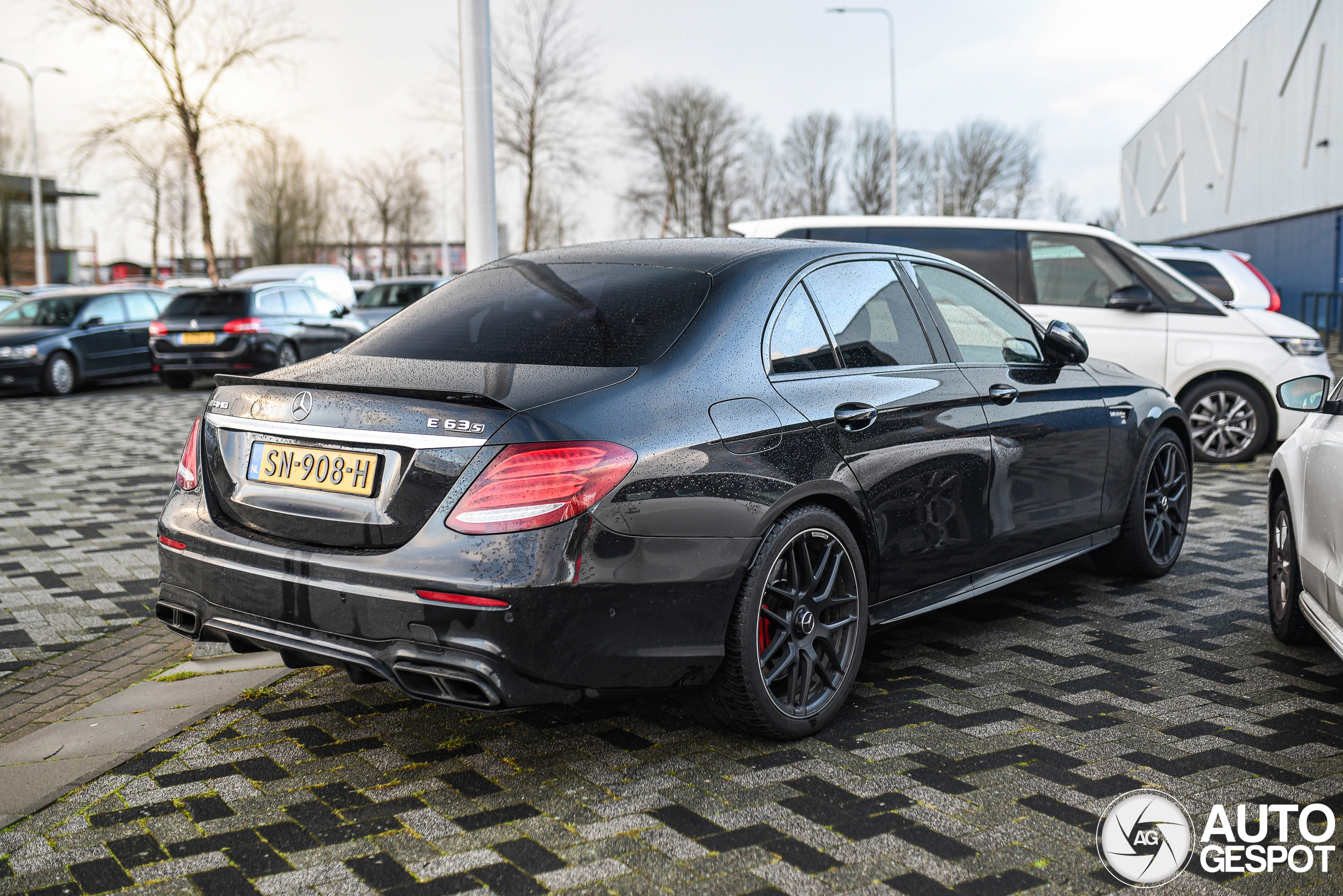 Mercedes-AMG E 63 S W213