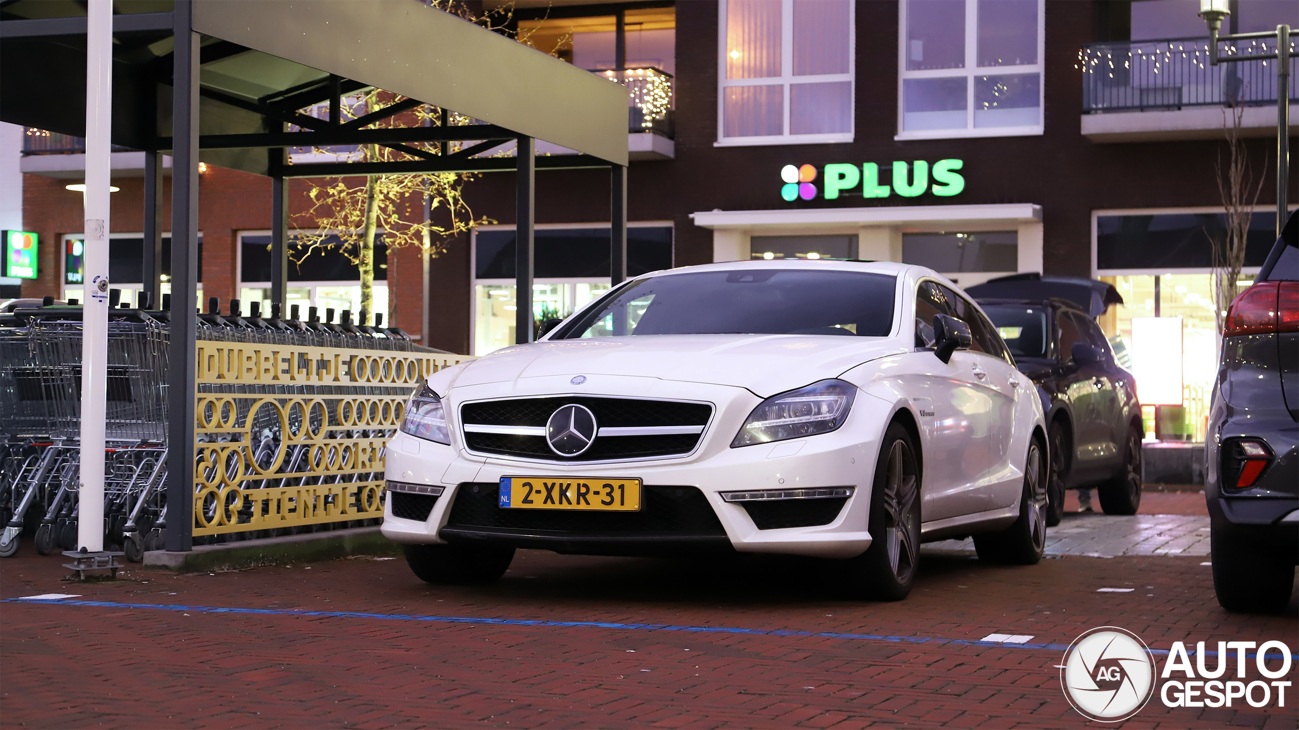 Mercedes-Benz CLS 63 AMG X218 Shooting Brake