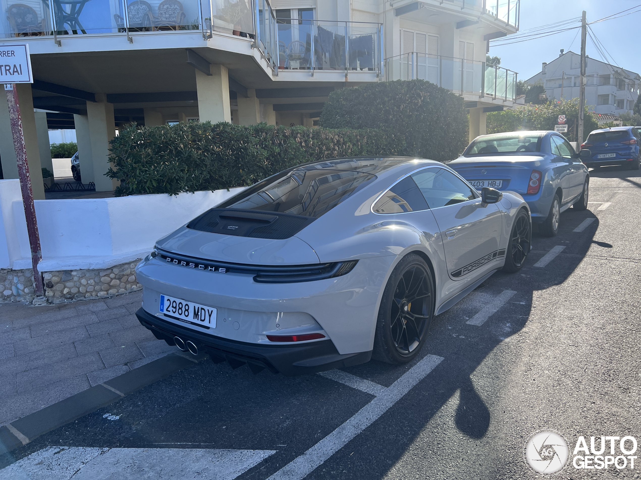 Porsche 992 GT3 Touring