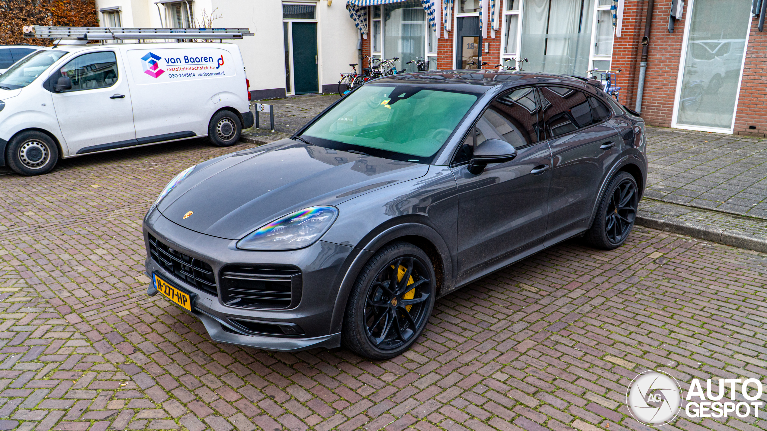 Porsche Cayenne Coupé Turbo S E-Hybrid