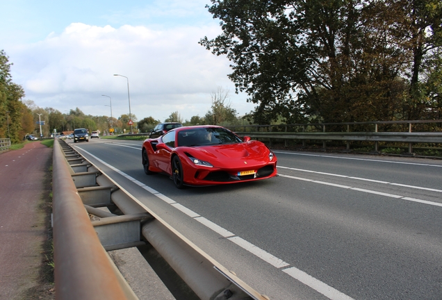 Ferrari F8 Tributo