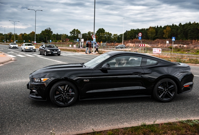 Ford Mustang GT 2015